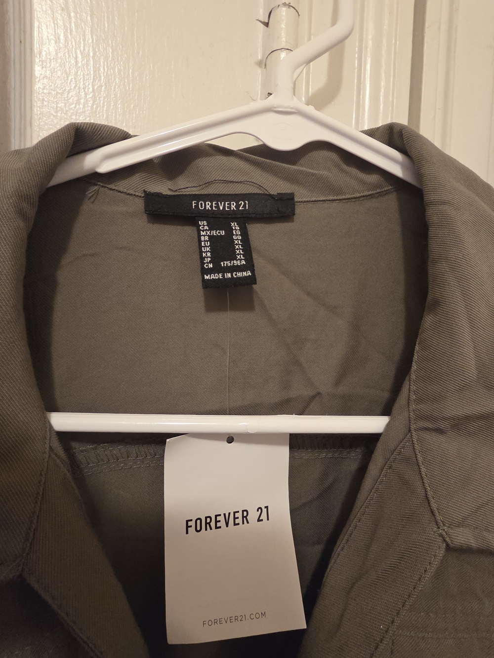 Forever 21 Olive Green Utility Jumpsuit XL NWT - Picture 3 of 6